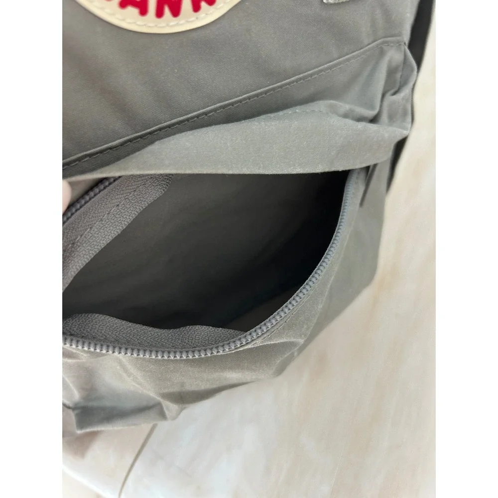 Fjallraven Kanken Classic Grey Backpack 23510 Vinylon F 16L School Bag